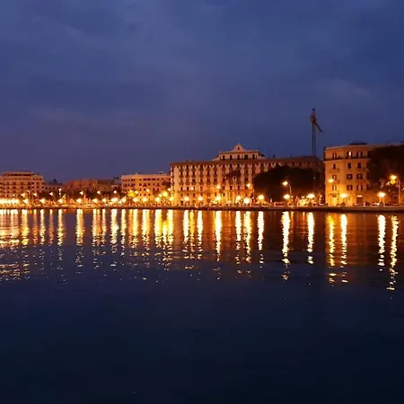 Aurora Apartment Bari