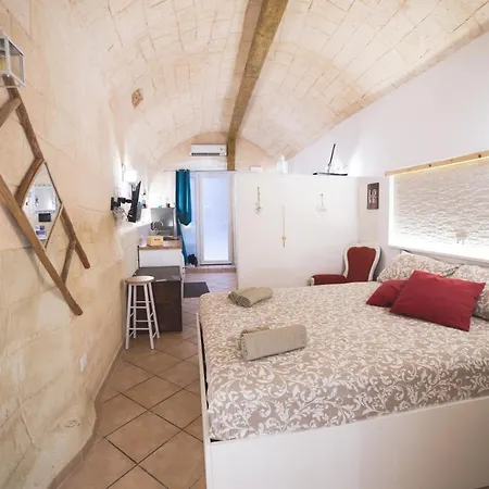 Apartment Aurora Bari