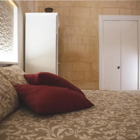 Apartman Aurora *